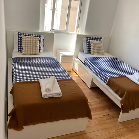Guest * Lisbon